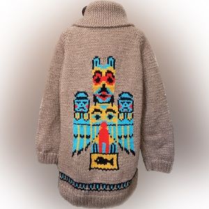 Rare Hand knit 100% Wool Dog Totum Sweater